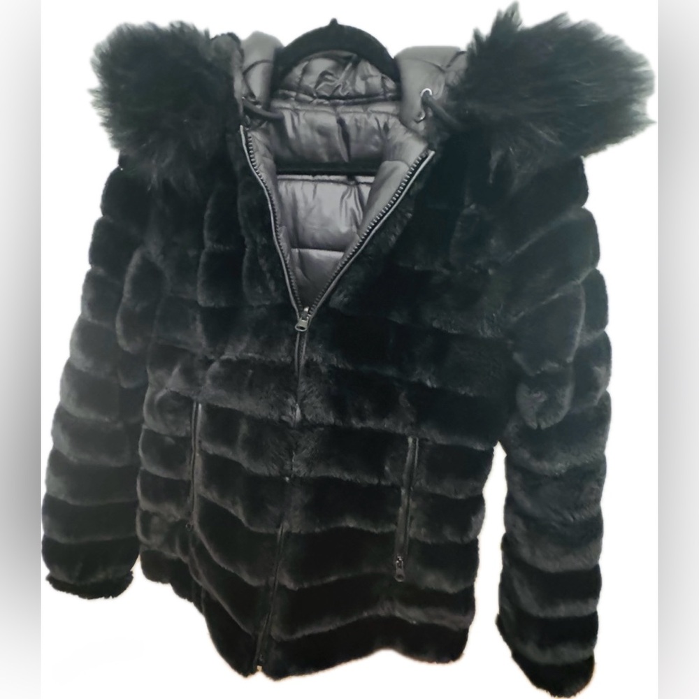 Reversible puffer coat with faux fur - Picture 5 of 8